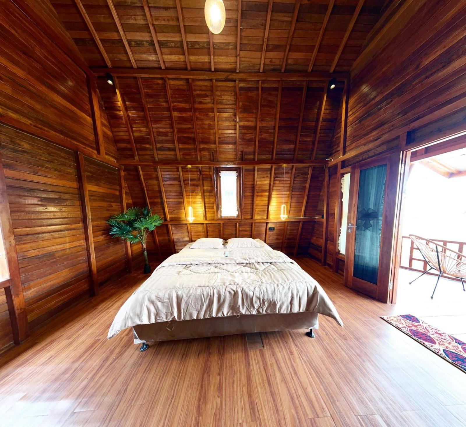 Noerbaya House Bukittinggi Villa Exterior foto